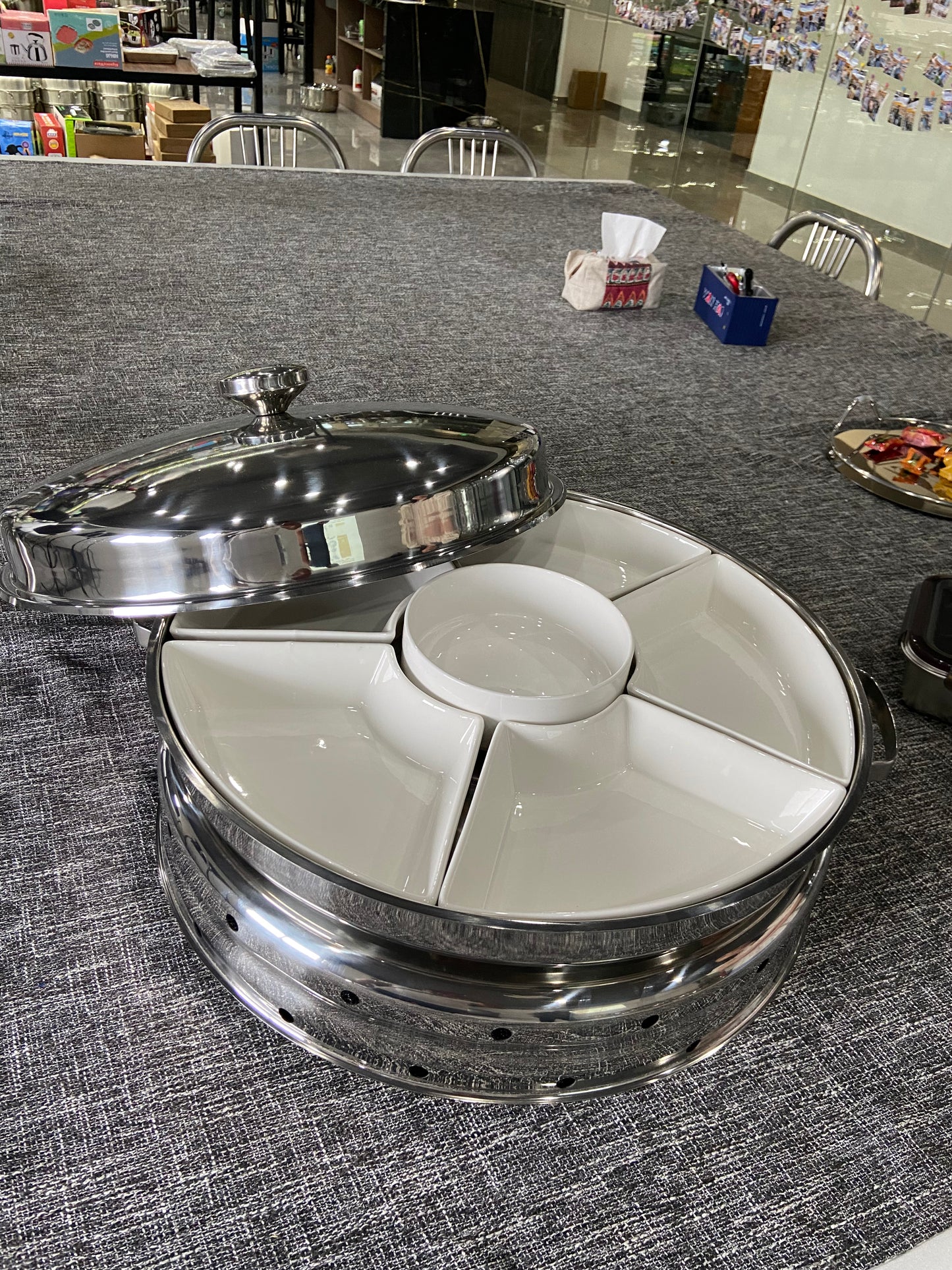 Revolving Chafing Dish